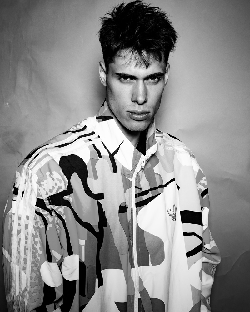 studio beauty fashion portrait